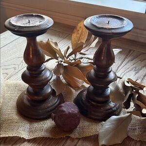 Wood candle stand